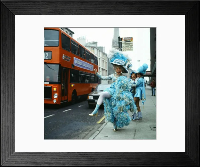 Framed Print : Actor and comedian Stanley Baxter as the Pantomime Dame. November 1983 Framed Print : Actor and comedian Stanley Baxter as the Pantomime Dame. November 1983