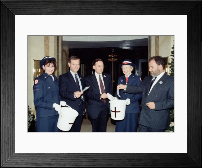 Framed Print : Jeffrey Archer, pictured at a press event for the charity the Simple Truth Framed Print : Jeffrey Archer, pictured at a press event for the charity the Simple Truth