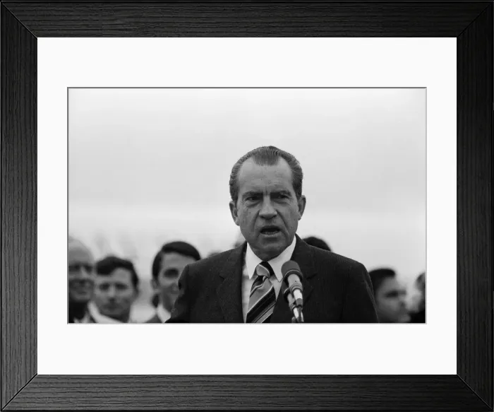 Framed Print : President Richard Nixon visits Ireland. Pictured on arrival at Shannon Airport Framed Print : President Richard Nixon visits Ireland. Pictured on arrival at Shannon Airport