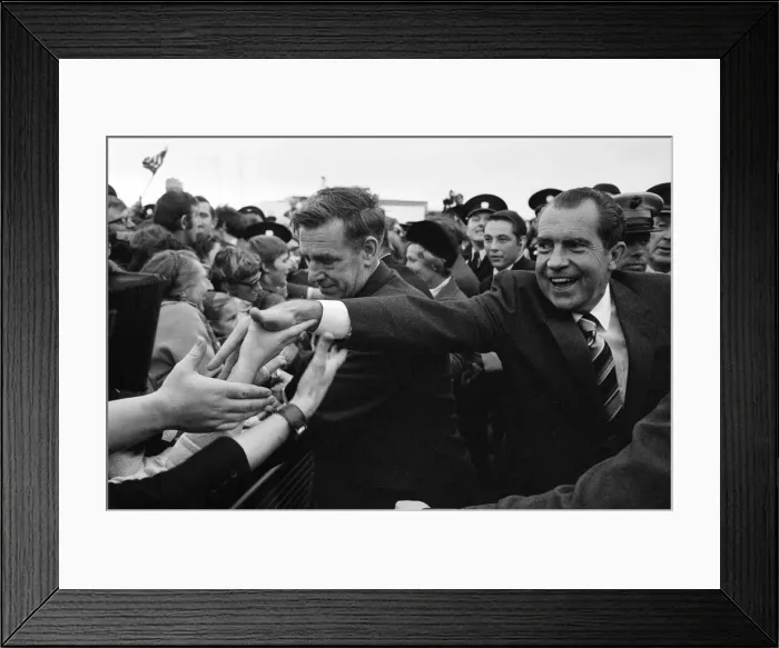 Framed Print : President Richard Nixon visits Ireland. Pictured on arrival at Shannon Airport Framed Print : President Richard Nixon visits Ireland. Pictured on arrival at Shannon Airport