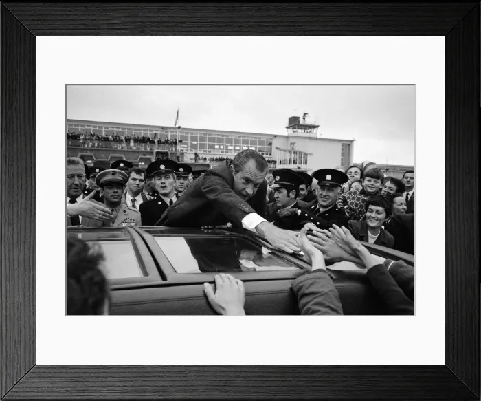Framed Print : President Richard Nixon visits Ireland. Pictured on arrival at Shannon Airport Framed Print : President Richard Nixon visits Ireland. Pictured on arrival at Shannon Airport