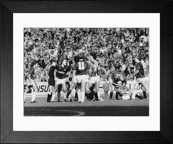 Framed Print : Glasgow Rangers 3 v Heart of Midlothian 1. Scottish Premier Division match at Ibrox Framed Print : Glasgow Rangers 3 v Heart of Midlothian 1. Scottish Premier Division match at Ibrox