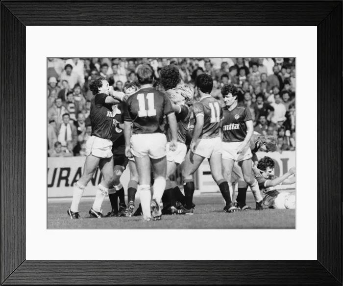 Framed Print : Glasgow Rangers 3 v Heart of Midlothian 1. Scottish Premier Division match at Ibrox Framed Print : Glasgow Rangers 3 v Heart of Midlothian 1. Scottish Premier Division match at Ibrox