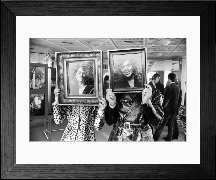 Framed Print : Charlotte Rampling and Engelbert Humperdinck with their portraits at a celebrity portrait Framed Print : Charlotte Rampling and Engelbert Humperdinck with their portraits at a celebrity portrait