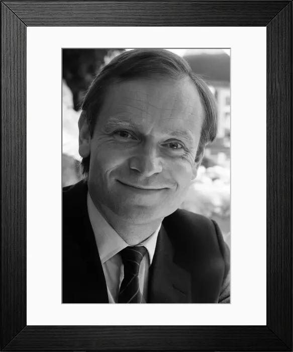 Framed Print : Jeffrey Archer pictured in London. 25th July 1985 Framed Print : Jeffrey Archer pictured in London. 25th July 1985