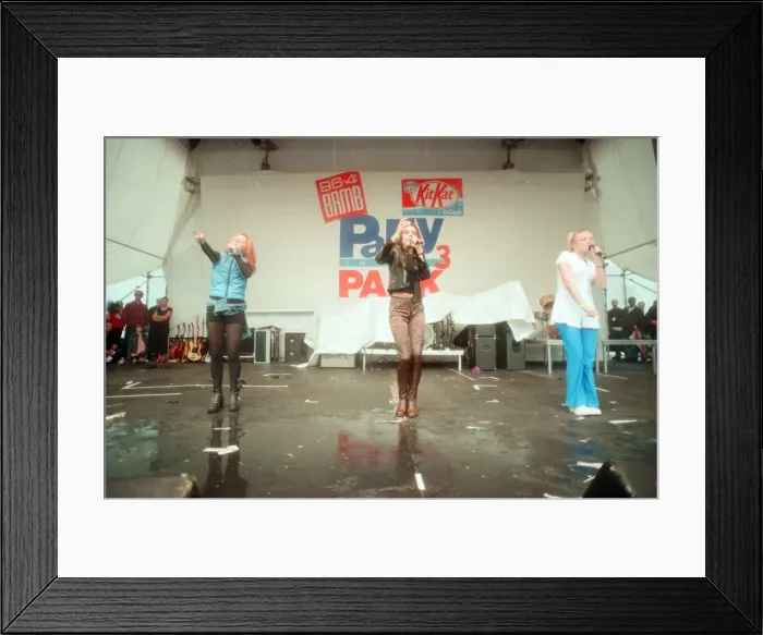 Framed Print : Spice Girls performing at the BRMB Party in the Park, Cofton Park, Birmingham Framed Print : Spice Girls performing at the BRMB Party in the Park, Cofton Park, Birmingham