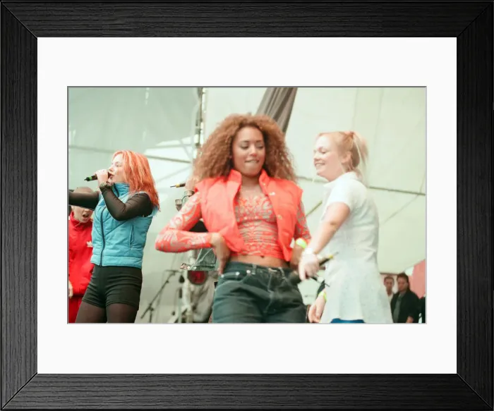 Framed Print : Spice Girls performing at the BRMB Party in the Park, Cofton Park, Birmingham Framed Print : Spice Girls performing at the BRMB Party in the Park, Cofton Park, Birmingham