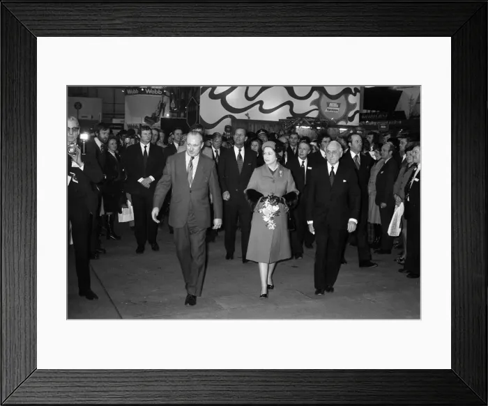 Framed Print : Queen Elizabeth II and Prince Philip, Duke of Edinburgh open the National Exhibition Framed Print : Queen Elizabeth II and Prince Philip, Duke of Edinburgh open the National Exhibition