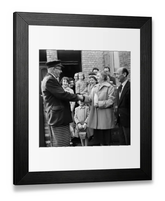 Framed Print : Milkman, Alfred Dobbs, says goodbye to all his customers who have been taking his milk Framed Print : Milkman, Alfred Dobbs, says goodbye to all his customers who have been taking his milk
