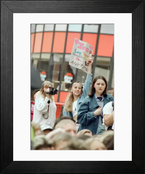 Framed Print : Bon Jovi, appearing at Tower Records, Argyle Street, Glasgow, Scotland Framed Print : Bon Jovi, appearing at Tower Records, Argyle Street, Glasgow, Scotland