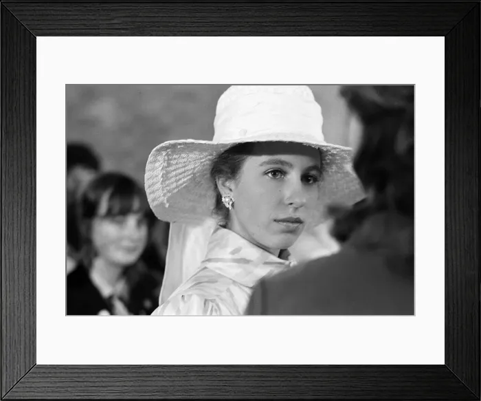 Framed Print : Princess Anne visits the Girl Guide HQ at Trefoil House, Birmingham Framed Print : Princess Anne visits the Girl Guide HQ at Trefoil House, Birmingham