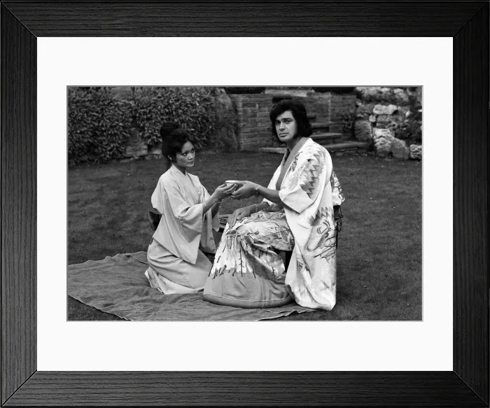 Framed Print : Britains globe trotting superstar Engelbert Humperdinck is off again - this time for Framed Print : Britains globe trotting superstar Engelbert Humperdinck is off again - this time for