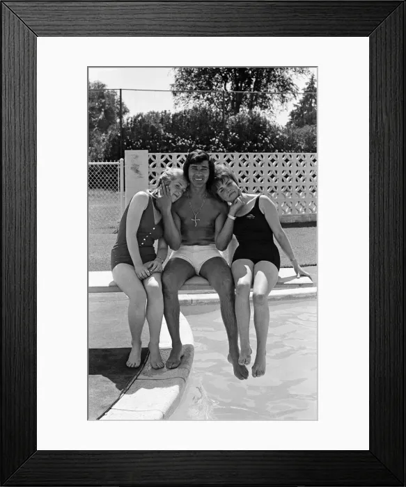Framed Print : Pictured in Las Vegas, Nevada are Janet Lovegrove and Gillian Mason Framed Print : Pictured in Las Vegas, Nevada are Janet Lovegrove and Gillian Mason