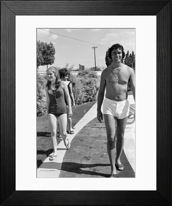 Framed Print : Pictured in Las Vegas, Nevada are Janet Lovegrove and Gillian Mason Framed Print : Pictured in Las Vegas, Nevada are Janet Lovegrove and Gillian Mason