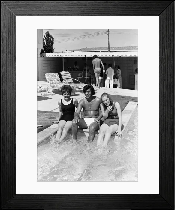 Framed Print : Pictured in Las Vegas, Nevada are Janet Lovegrove and Gillian Mason Framed Print : Pictured in Las Vegas, Nevada are Janet Lovegrove and Gillian Mason