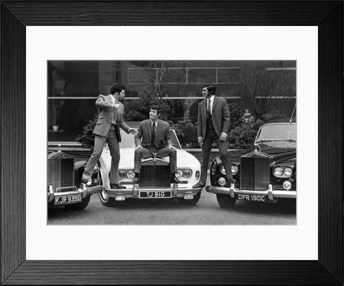 Framed Print : Tom Jones and Engelbert Humperdinck pictured together with their recently purchased Rolls Framed Print : Tom Jones and Engelbert Humperdinck pictured together with their recently purchased Rolls