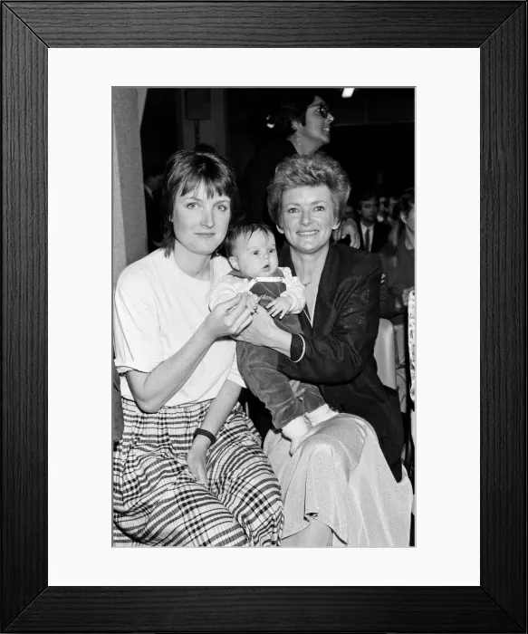 Framed Print : Labour Party meeting ahead of the 1987 general election Framed Print : Labour Party meeting ahead of the 1987 general election
