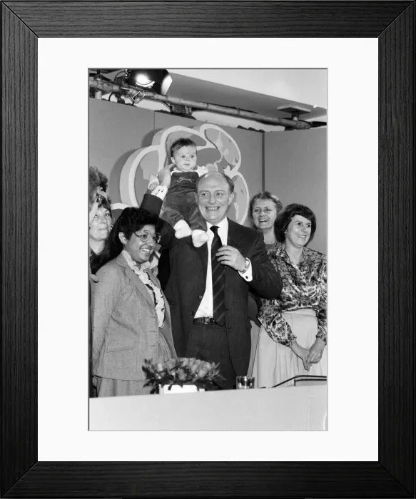 Framed Print : Labour Party meeting ahead of the 1987 general election Framed Print : Labour Party meeting ahead of the 1987 general election