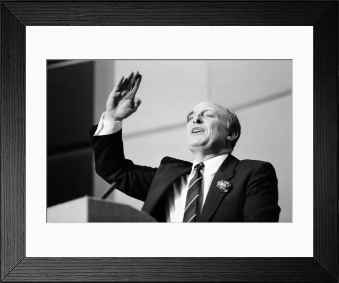 Framed Print : Labour leader Neil Kinnock on the day of the 1987 general election in Pontllanfraith
