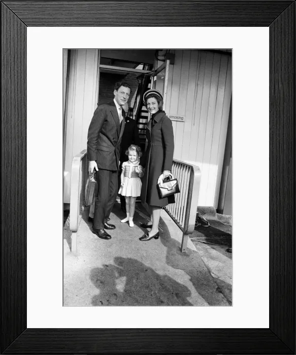 Framed Print : Princess Alexandra and her husband Angus Ogilvy at Heathrow Airport with their daughter Framed Print : Princess Alexandra and her husband Angus Ogilvy at Heathrow Airport with their daughter