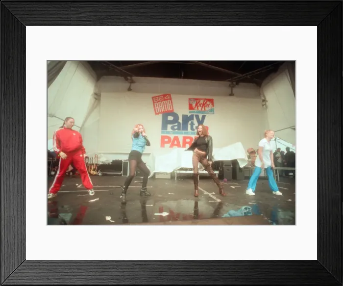 Framed Print : Spice Girls performing at the BRMB Party in the Park, Cofton Park, Birmingham Framed Print : Spice Girls performing at the BRMB Party in the Park, Cofton Park, Birmingham
