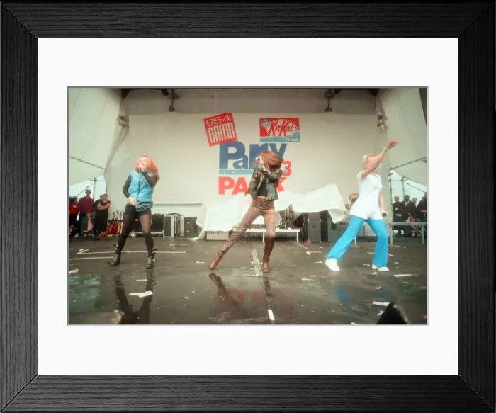 Framed Print : Spice Girls performing at the BRMB Party in the Park, Cofton Park, Birmingham Framed Print : Spice Girls performing at the BRMB Party in the Park, Cofton Park, Birmingham
