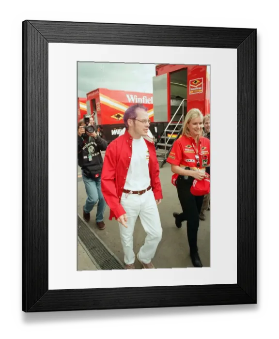 Framed Print : Jacques Villeneuve of Williams-Mecachrome, 1998 British Grand Prix