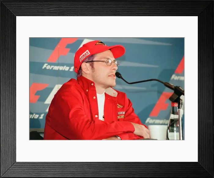 Framed Print : Jacques Villeneuve of Williams-Mecachrome, 1998 British Grand Prix Framed Print : Jacques Villeneuve of Williams-Mecachrome, 1998 British Grand Prix