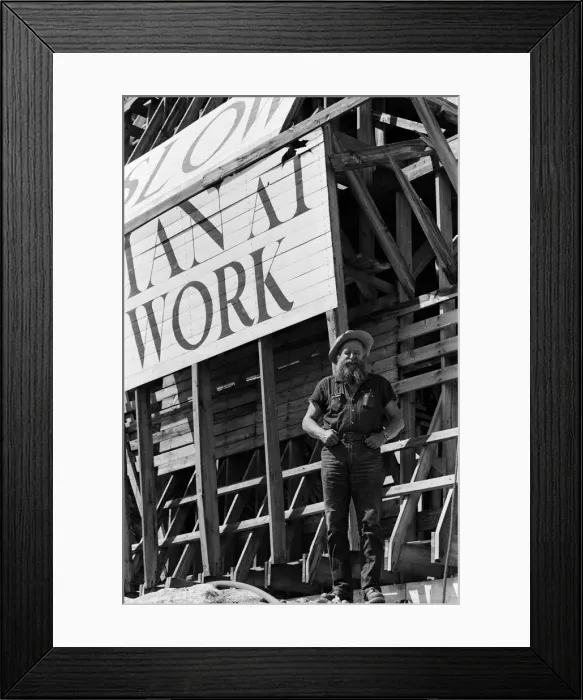 Framed Print : High in the Black Hills of Dakota, sculptor Korczak Ziolkowski (pictured