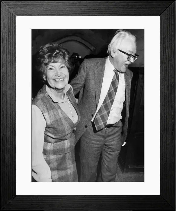 Framed Print : Michael Foot and Jill Craigie celebrate his election as labour party leader - November