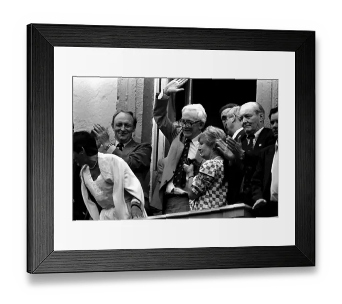Framed Print : NEIL KINNOCK AND GLENYS KINNOCK WITH MICHAEL FOOT AND HIS WIFE JILL CRAIGIE AND RIGHT Framed Print : NEIL KINNOCK AND GLENYS KINNOCK WITH MICHAEL FOOT AND HIS WIFE JILL CRAIGIE AND RIGHT