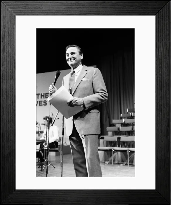 Framed Print : Conservative Party rally at Wembley during the 1987 election campaign. Bob Monkhouse Framed Print : Conservative Party rally at Wembley during the 1987 election campaign. Bob Monkhouse