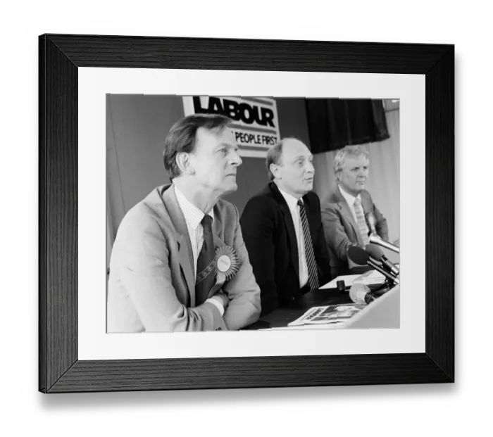 Framed Print : West Derbyshire by-election. Labour candidate William Moore with leader Neil Kinnock Framed Print : West Derbyshire by-election. Labour candidate William Moore with leader Neil Kinnock
