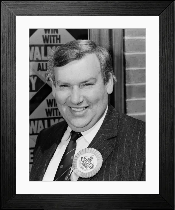 Framed Print : West Derbyshire by-election. Conservative candidate Patrick McLoughlin Framed Print : West Derbyshire by-election. Conservative candidate Patrick McLoughlin