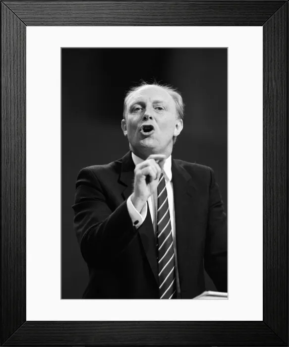 Framed Print : The 1986 Trades Union Congress held in Brighton. Labour Leader Neil Kinnock Framed Print : The 1986 Trades Union Congress held in Brighton. Labour Leader Neil Kinnock