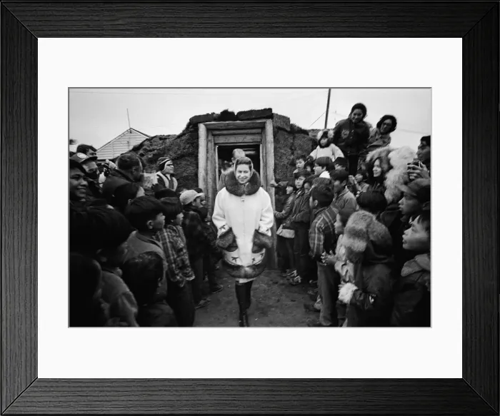 Framed Print : Queen Elizabeth II, Prince Philip, Prince Charles (The Prince of Wales Framed Print : Queen Elizabeth II, Prince Philip, Prince Charles (The Prince of Wales