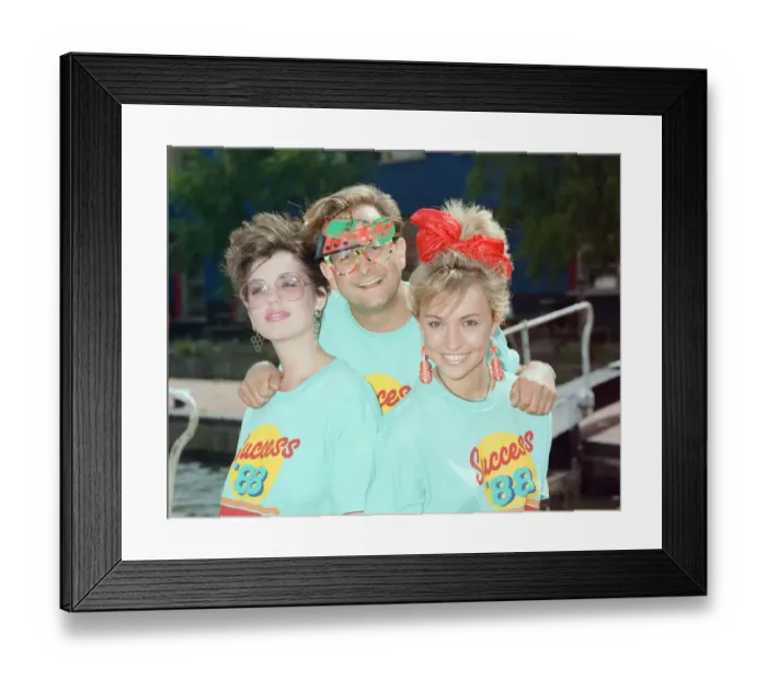 Framed Print : TV Presenters Timmy Mallett and Michaela Strachan with new TV-am weather girl Carol Framed Print : TV Presenters Timmy Mallett and Michaela Strachan with new TV-am weather girl Carol