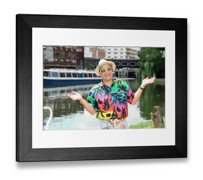 Framed Print : Chart topper Timmy Mallett. 20th August 1990 Framed Print : Chart topper Timmy Mallett. 20th August 1990