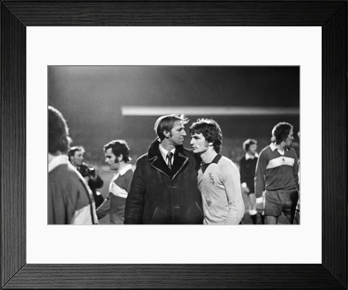 Framed Print : Middlesbrough 1-0 Wycombe Wanderers, FA Cup Replay at Ayresome Park Framed Print : Middlesbrough 1-0 Wycombe Wanderers, FA Cup Replay at Ayresome Park