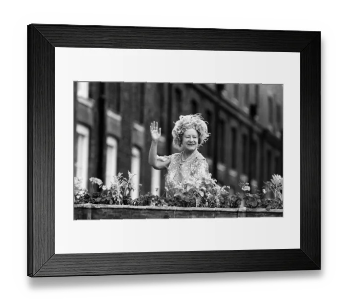 Framed Print : Queen Elizabeth The Queen Mother celebrates her 80th birthday at Clarence House with