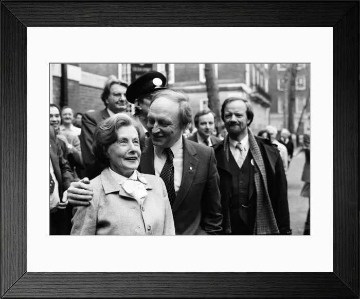 Framed Print : The Labour partys new campaign bus leaves the party HQ in Smith Square with leader Framed Print : The Labour partys new campaign bus leaves the party HQ in Smith Square with leader