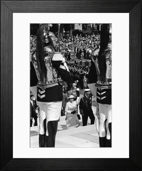 Framed Print : Queen Elizabeth II state visit to Rome, Italy. 17th October 1980