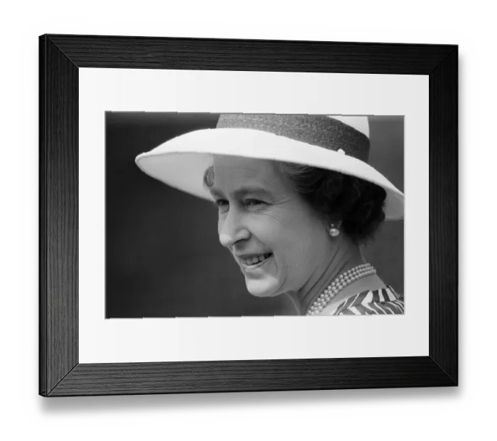 Framed Print : Queen Elizabeth II attends a garden party at Holland House Hostel to mark the Golden Framed Print : Queen Elizabeth II attends a garden party at Holland House Hostel to mark the Golden