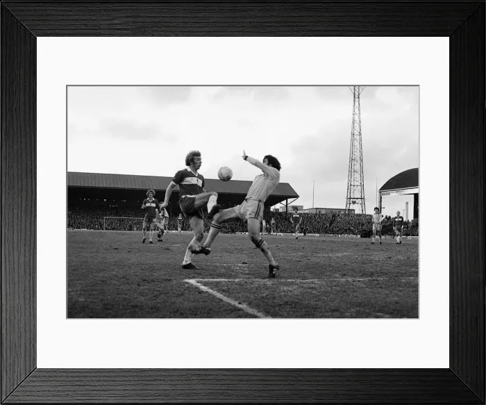 Framed Print : Middlesbrough 2-0 Tottenham Hotspur, league division one match at Ayresome Park