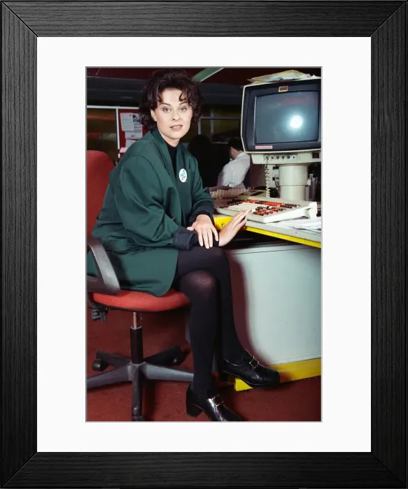 Framed Print : Pop star Lisa Stansfield launches the new charity project Trading Places at the Daily