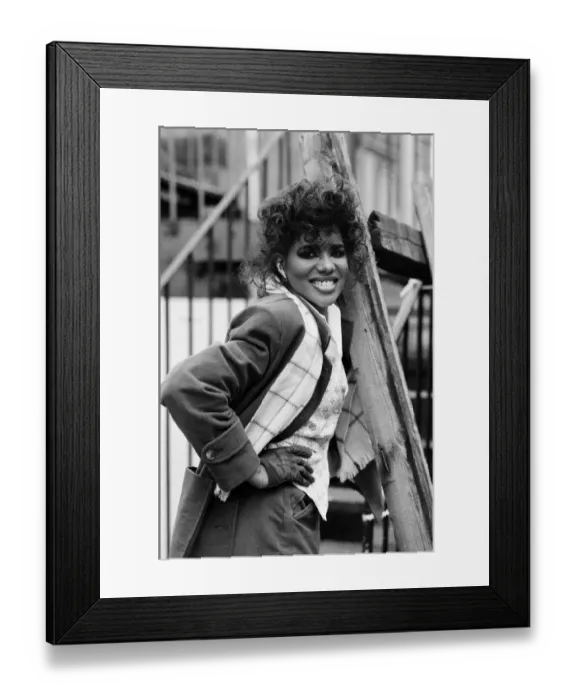 Framed Print : Denise of pop group Five Star. London. 6th August 1986 Framed Print : Denise of pop group Five Star. London. 6th August 1986