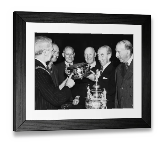 Framed Print : L-R. Lord Provost, Sir Patrick Dollan, Mr WM Struth (manger of Rangers) Mr G