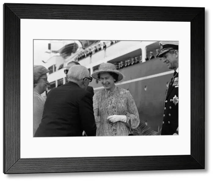 Framed Print : Queen Elizabeth II and Prince Philip, Duke of Edinburgh with President Habib Bourguiba