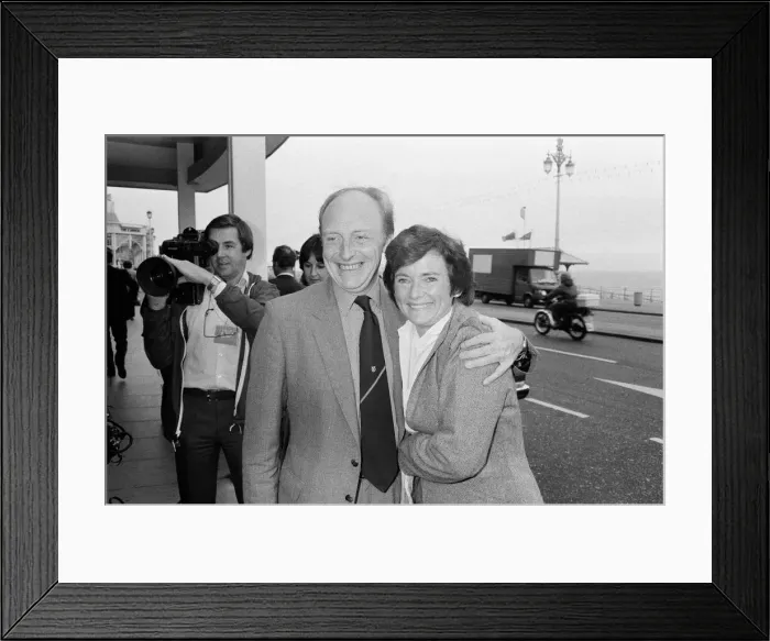Framed Print : Labour Party Conference in Brighton. Neil Kinnock and wife Glenys. 3rd October 1983 Framed Print : Labour Party Conference in Brighton. Neil Kinnock and wife Glenys. 3rd October 1983