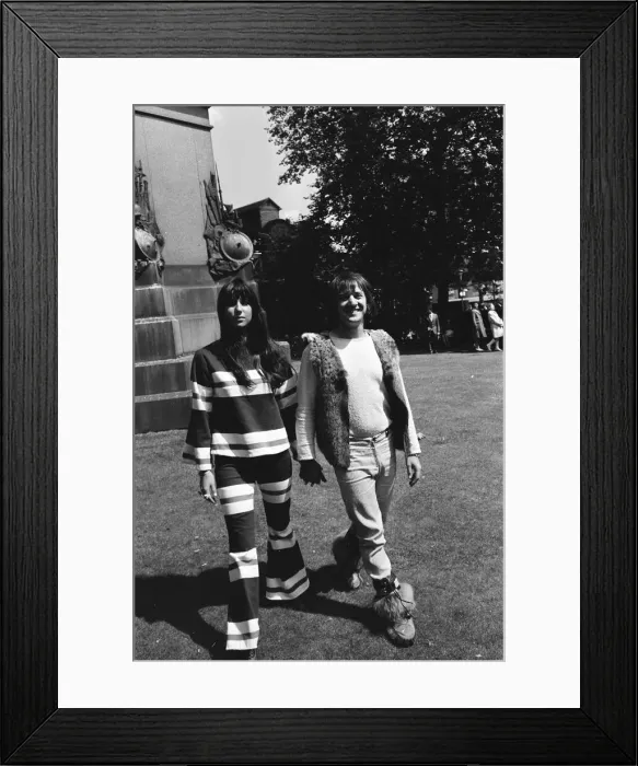 Framed Print : Sonny Bono & Cher, American music duo, who currently have a number one single in the US Framed Print : Sonny Bono & Cher, American music duo, who currently have a number one single in the US